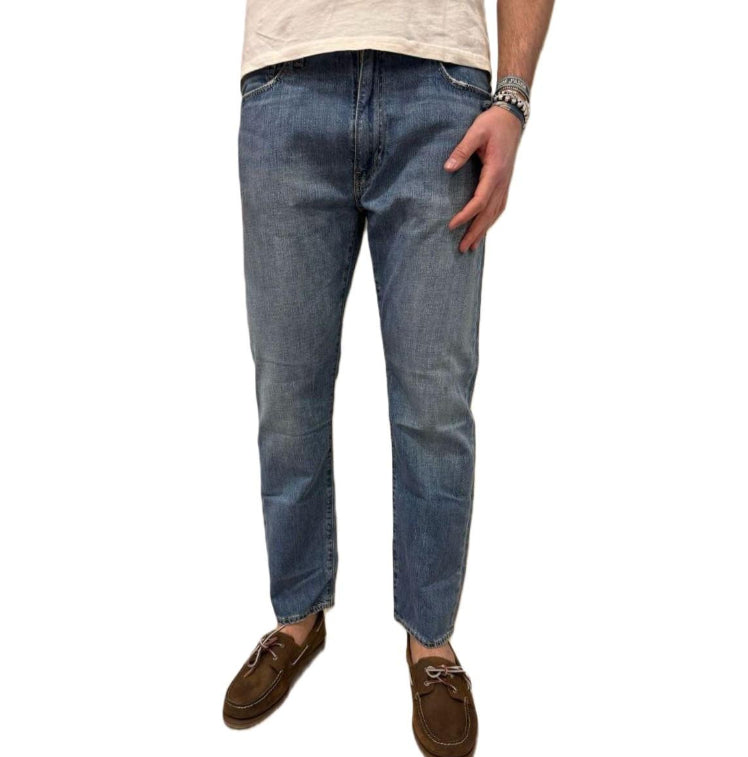 Levi's 502 taper