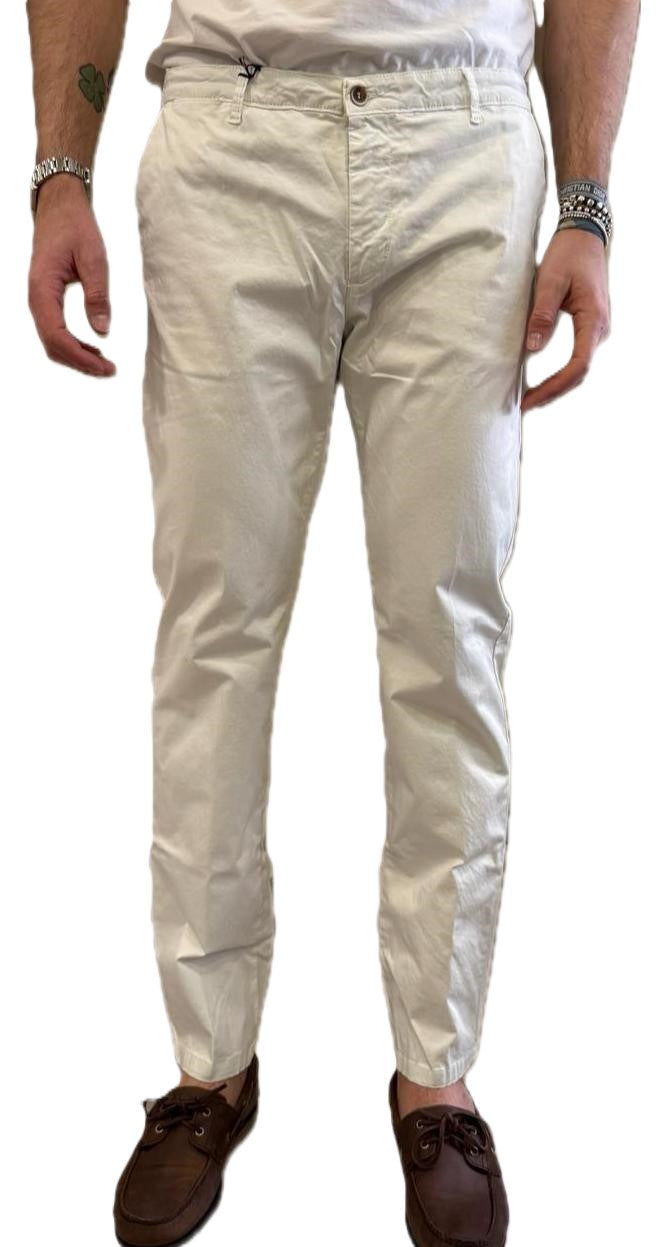 Pantalone slim in cotone