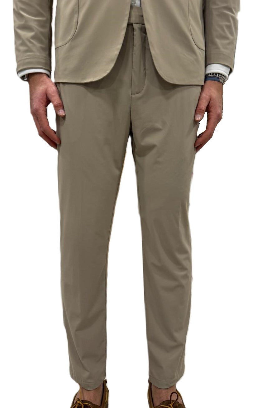 Pantalone in tessuto tecnico no stiro Squad