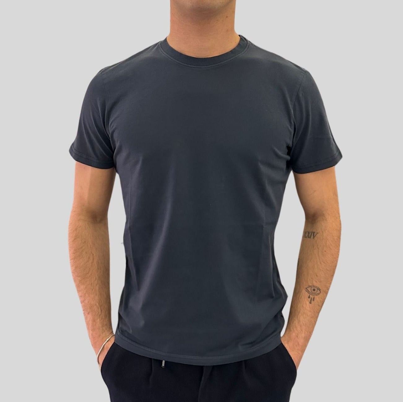 T-shirt basic puro cotone