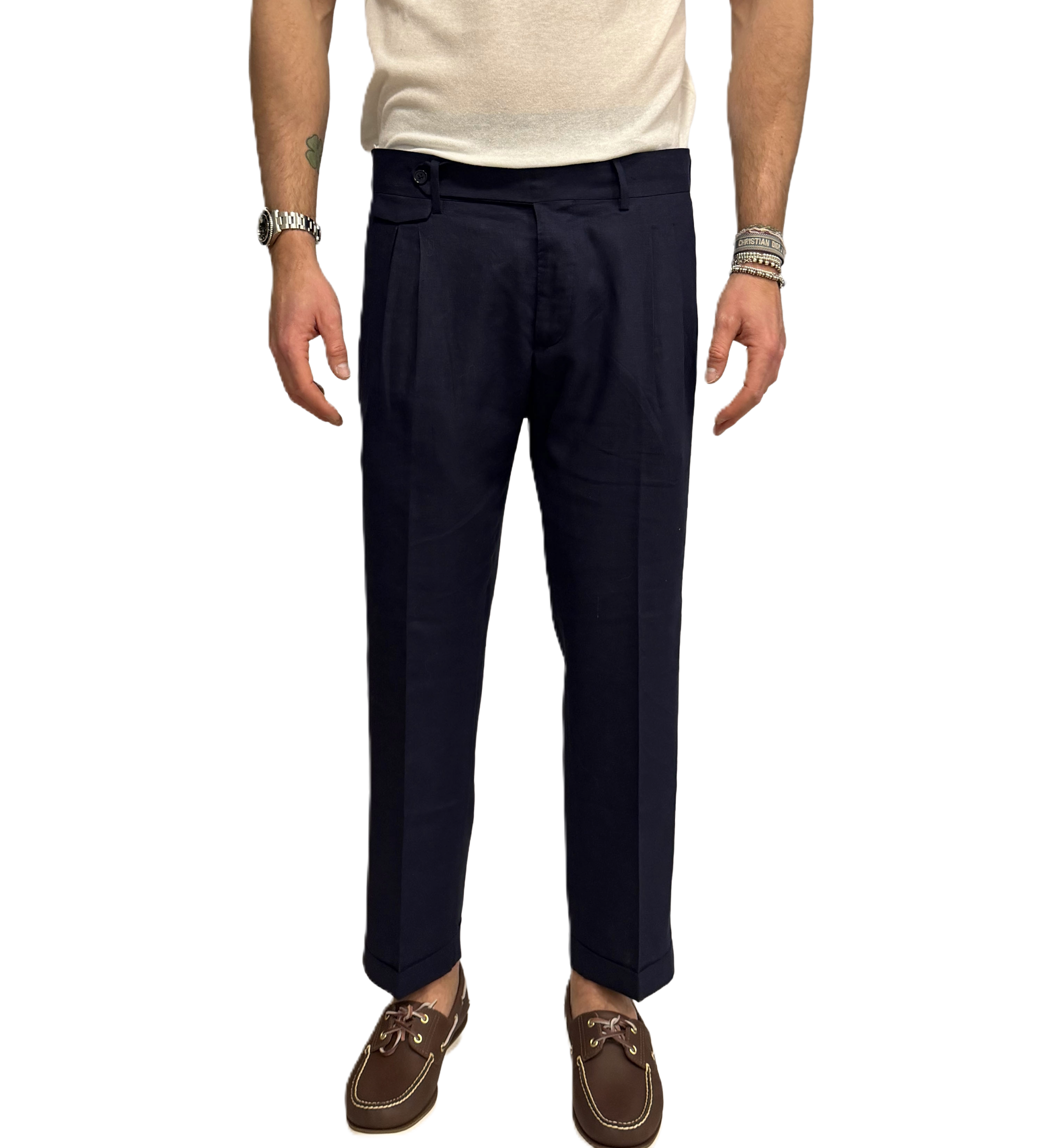 Tailored trousers with double pleats in linen and cotton