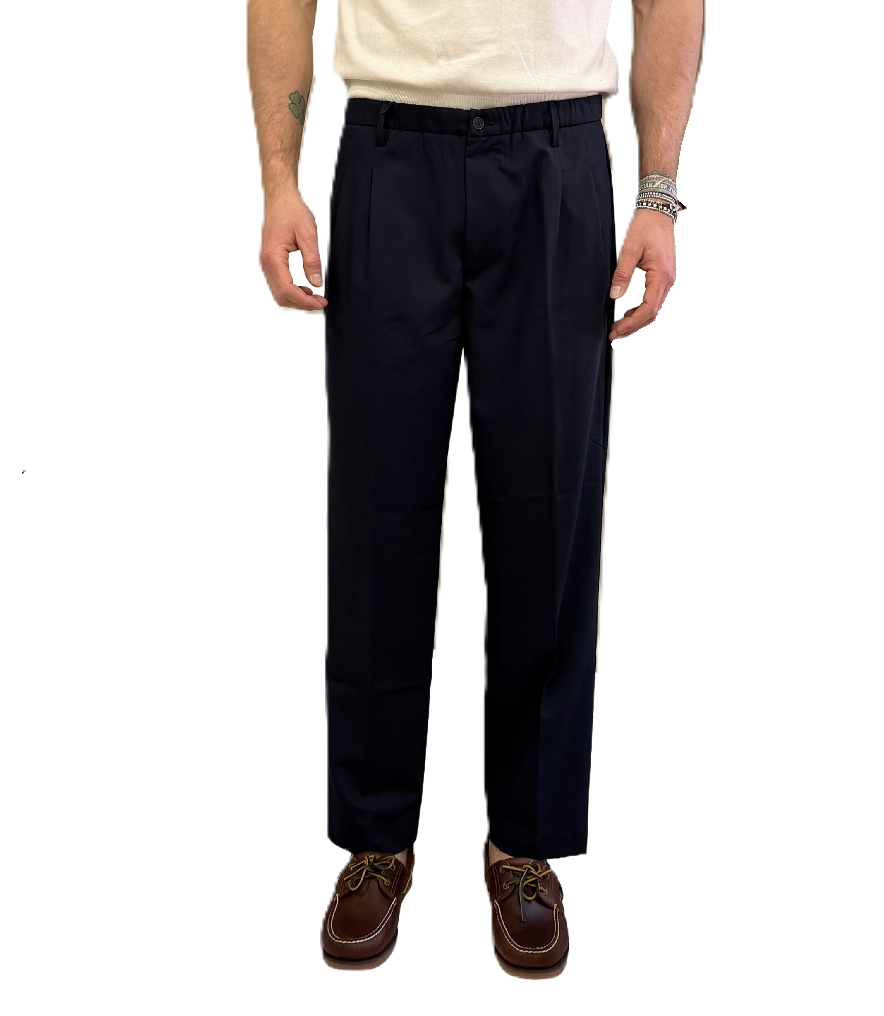 Double pleated viscose trousers