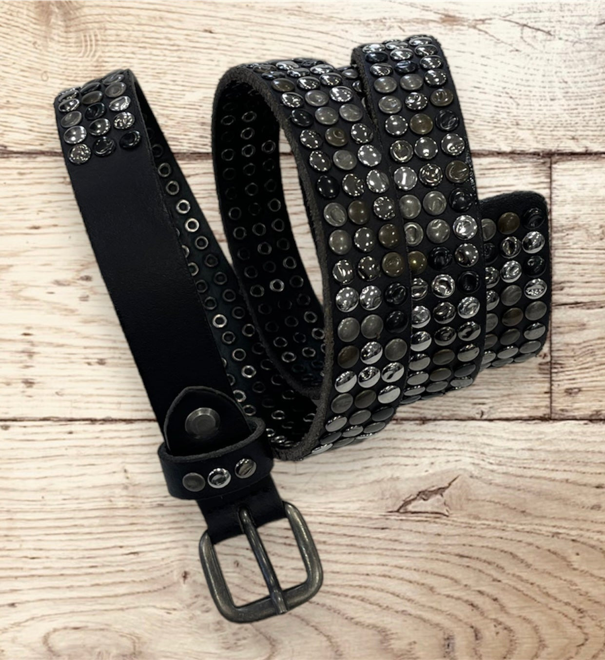 Leather belt with studs