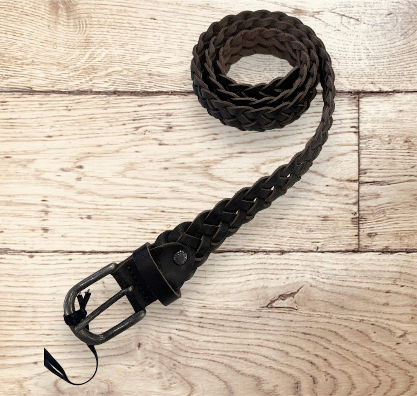 Leather belt