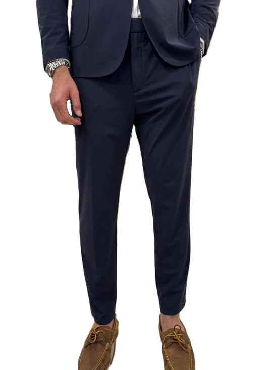 Pantalone in tessuto tecnico no stiro Squad