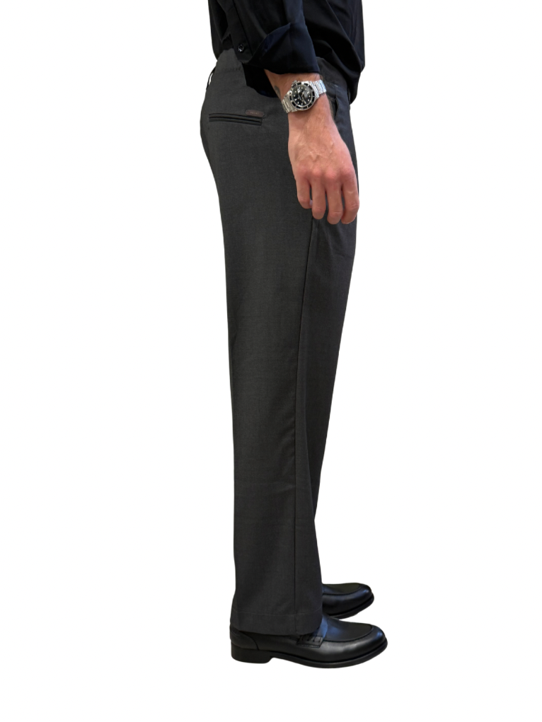 Pantalone con pence dal taglio sartoriale squad